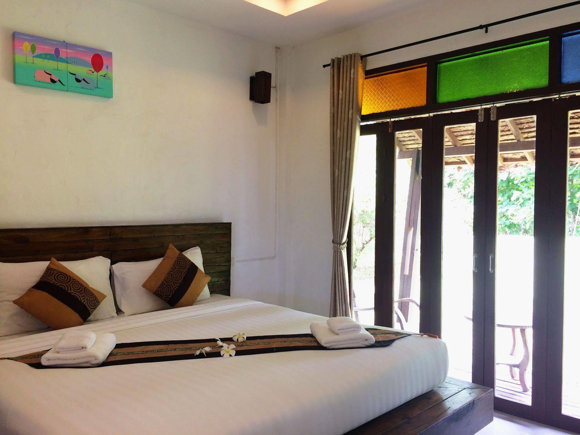 Huen Muang Pai Villa Exterior photo